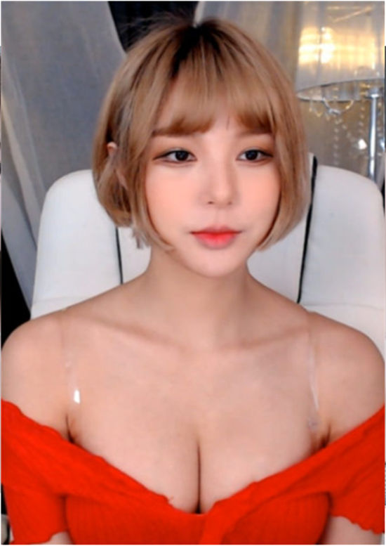 闪闪直播美女污福利手机版下载