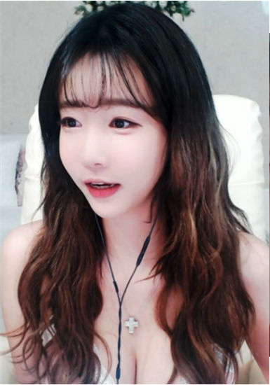 小草莓直播app下载