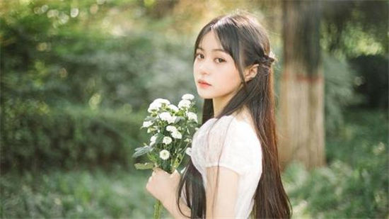 青春草原精品视频app:一款少儿不宜的深夜福利视频