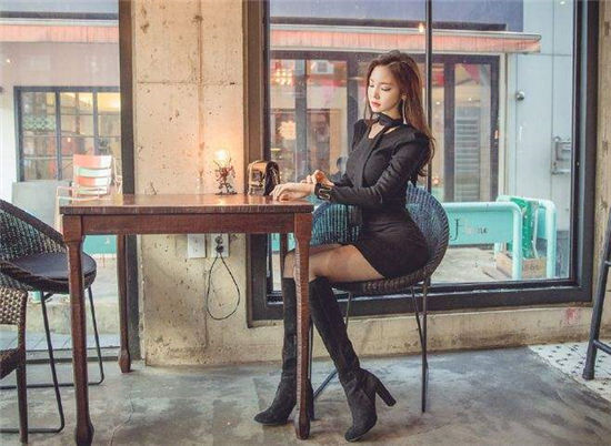 心上人直播间app：漂亮美女主播携超多惊喜大礼等你来玩