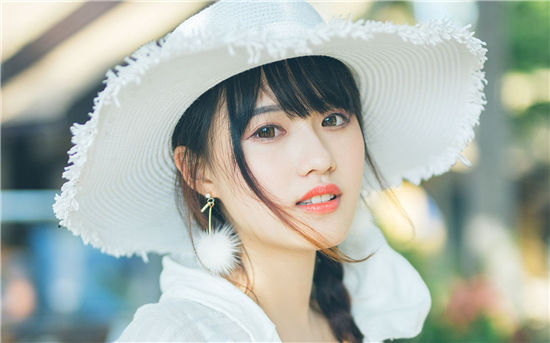 彩云院线手机新版软件:你想看的视频资源这里都能找到