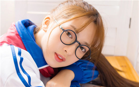 九八影视app下载:美女小姐姐大秀性感好身材让你想看就看