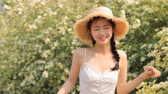 左手视频iOS最新：这款软件里面的视频资源种类很多样