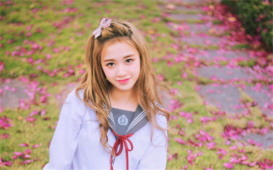 公主影视app:这款手机视频播放器里面的功能很强大