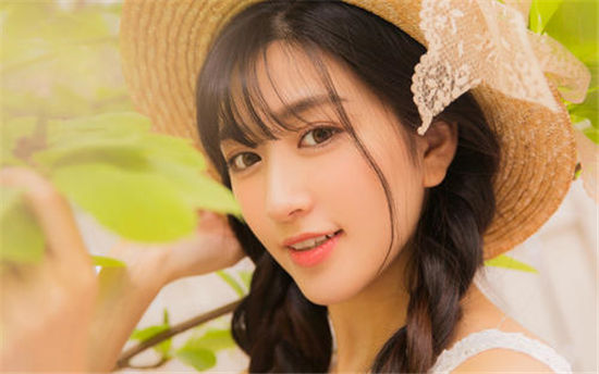 闪电视频app下载安装：在这里观看视频不用花一分钱