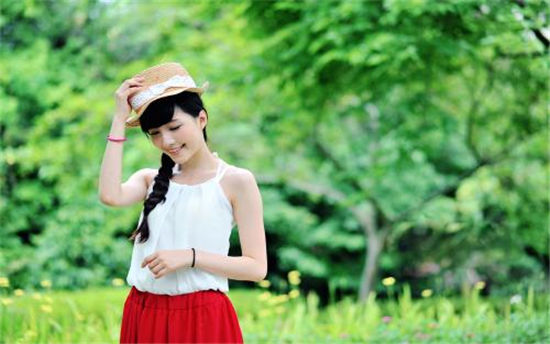 看看影视破解版:这款手机视频播放器里面没有广告打断你