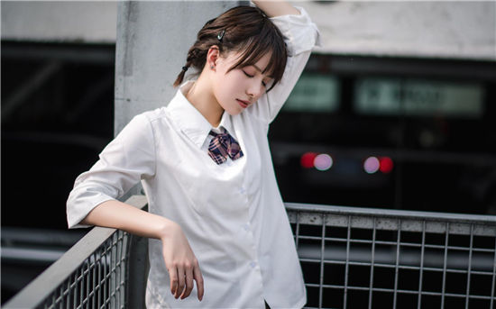 章鱼影视app:这款软件里面的视频资源非常繁杂