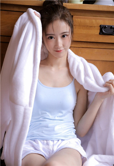 榴莲视频最新版截图2