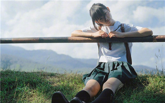 梅花视频APP下载汅API免费：你可以免费观看电影