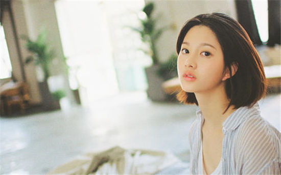 黄瓜视频app下载安卓版：可以边看电影视频边下载影片