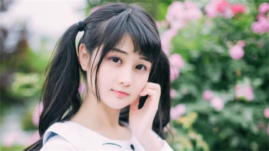 茄子在线看片免费人成视频：电影视频里面去除了广告