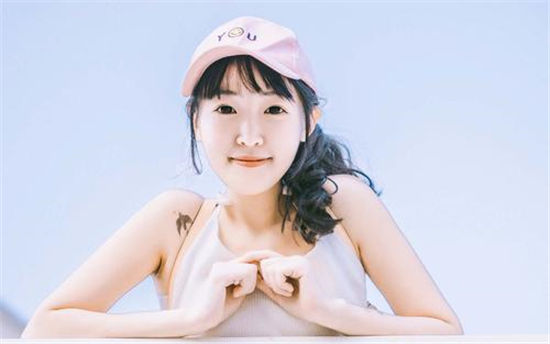 草莓茄子视频app深绿巨人破解版:电影视频消除了广告