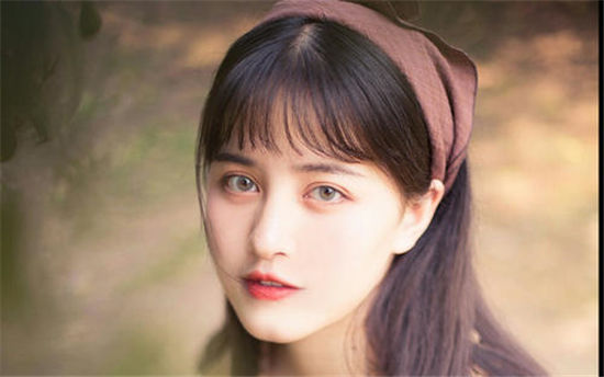 草莓.combo2.0深夜释放自己：电影视频资源可以自己设置参数