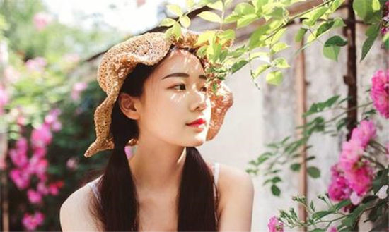 草莓榴莲向日葵免费破解版：电影视频可以免费让你看