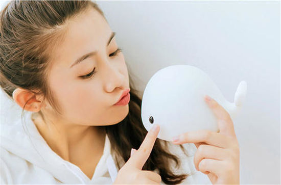 花季传媒视频免费观看：这里的影视资源有很丰富的选择