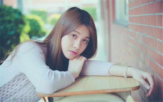 蜜柚app下载汅api免费下载最新版:不错的视频播放软件