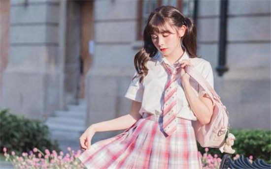 榴莲app最新版下载汅api免费:精彩的电影视频看不停