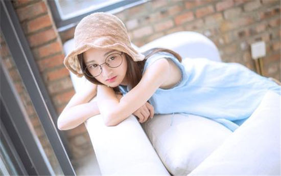 抖音版f二代短视频免费:看精彩短视频完全不用花钱