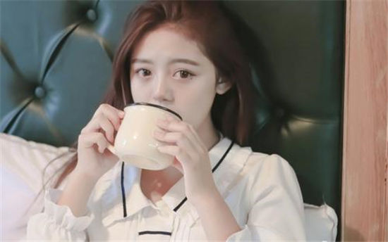 芭乐视频幸福宝鸭脖破解:所有电影视频都没有植入广告