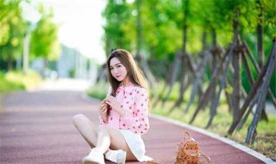 芭乐app下载汅api幸福宝绿巨人:给你超级爽的看电影体验