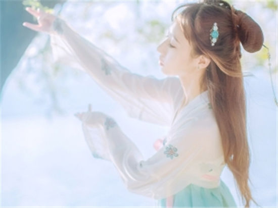 草莓视频app丝瓜芭乐秋葵视频：很多人必选的视频软件