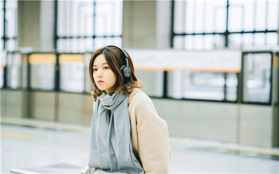 小猪视频丝瓜视频鸭脖app最新版:电影视频种类繁杂不一