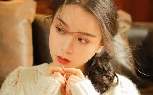 芭比视频app下载免费：火爆的电影视频看不停