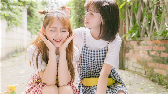 鸭脖娱乐app下载免费破解版-热门电影视频都不需要付费