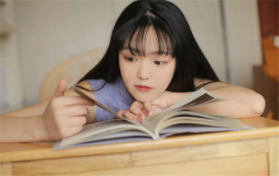 香蕉黄瓜秋葵绿巨人污下载-看电影选择它一定是对的