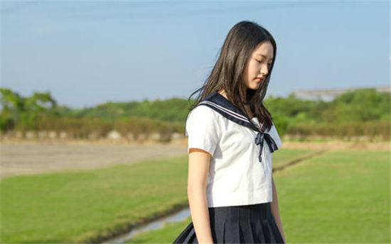 丝瓜香蕉草莓向日葵的绿巨人导航-看电影要选择它